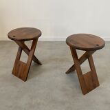 Lot 2 wooden stools