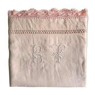 Old sheet in pure linen washed rose tea