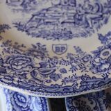 Lot de 10 assiettes anglaises à décor romantique bleu