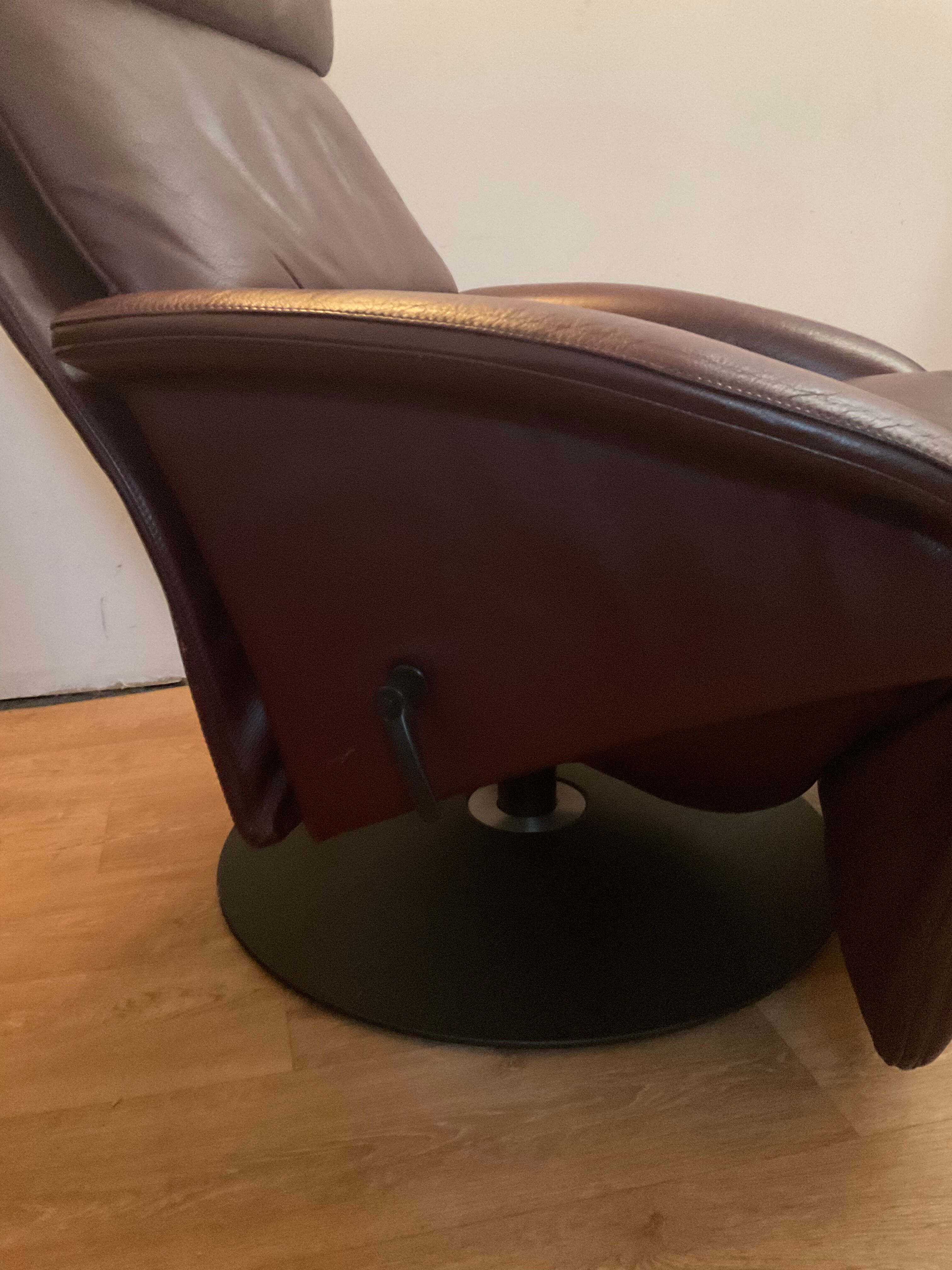 Fauteuil relax Jori des années 70 80 en cuir