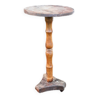 Small pedestal table