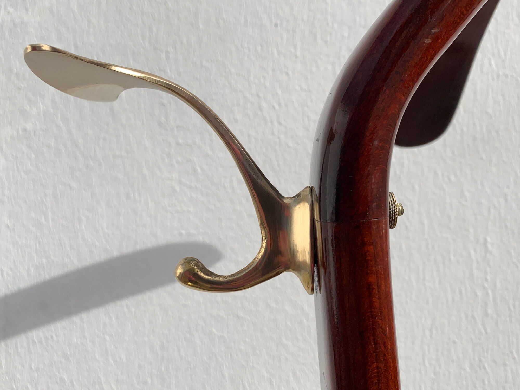 Night jack, anthropomorphic, brass mahogany, Ico Parisi, Fratelli Reguitti, 1950