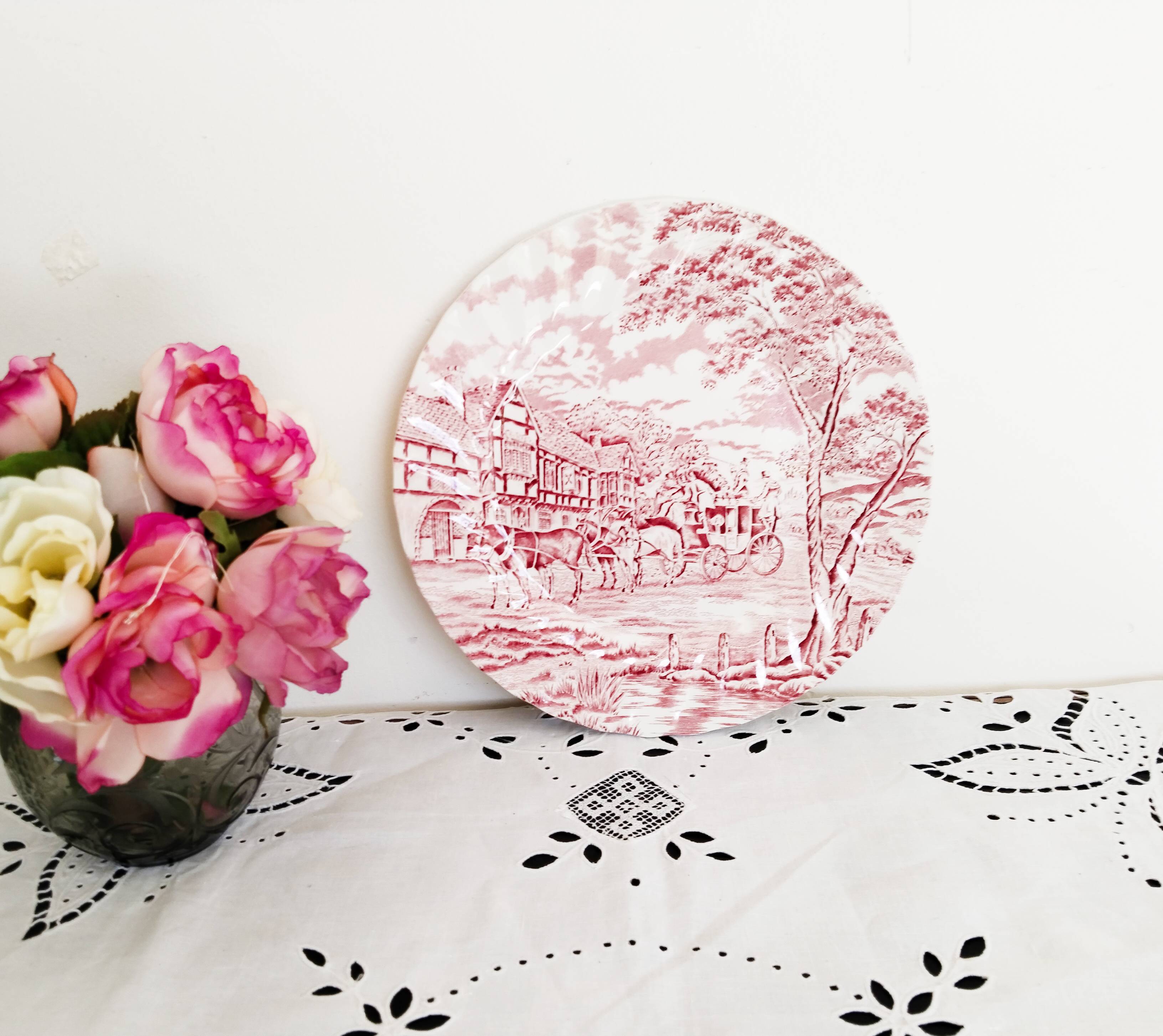 English earthenware dinner plate, Myott, Royal Mail