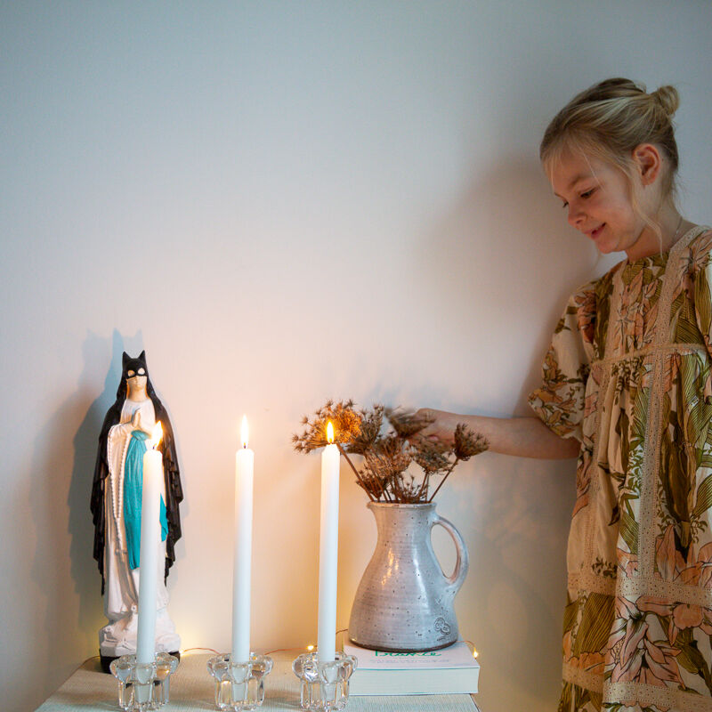 3 clear glass candle holders