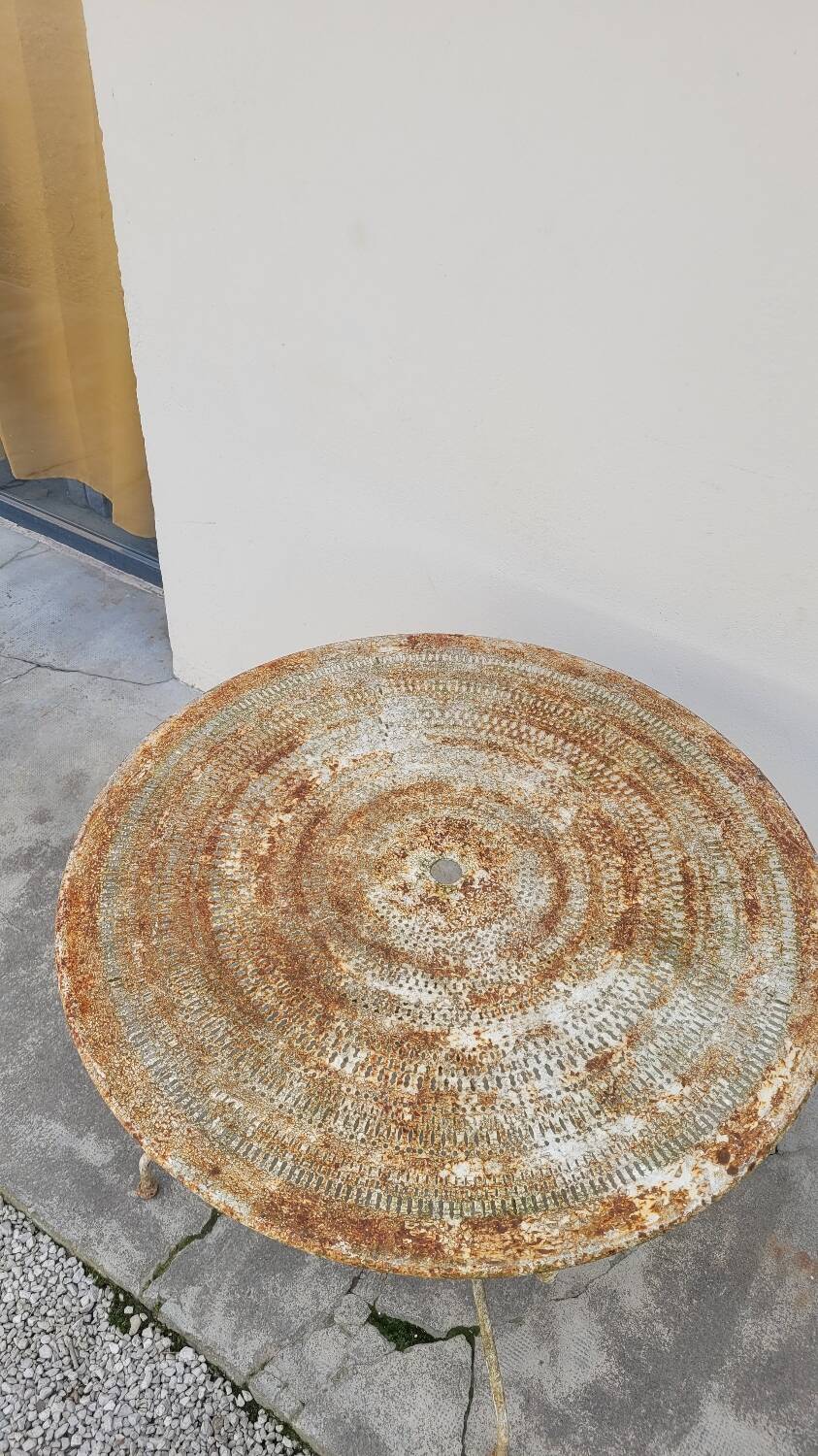 Round Wrought Iron Garden Table 1900s