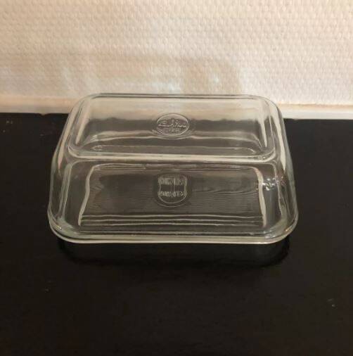 Butter dish