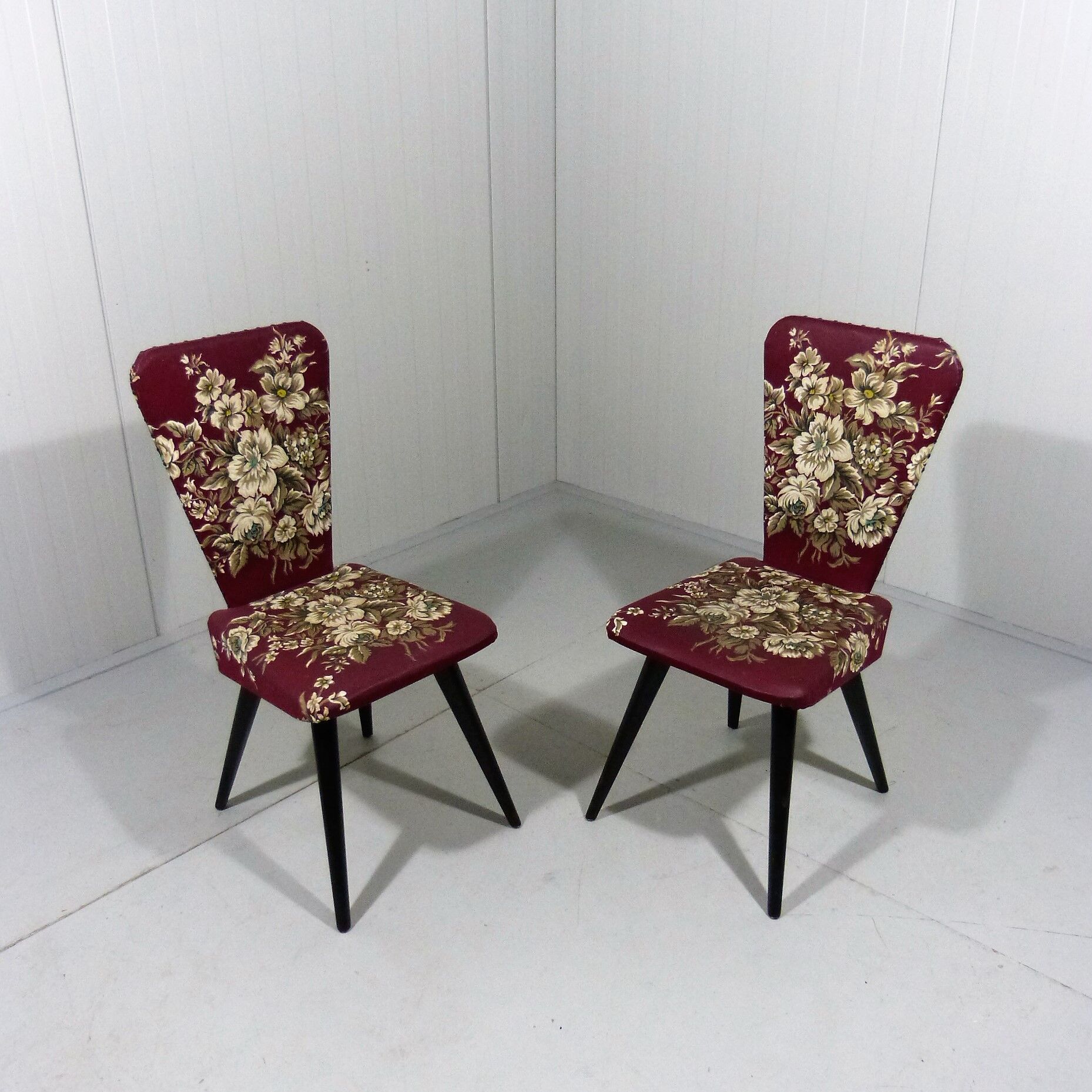 Set of 2 flower side chairs 1950’s