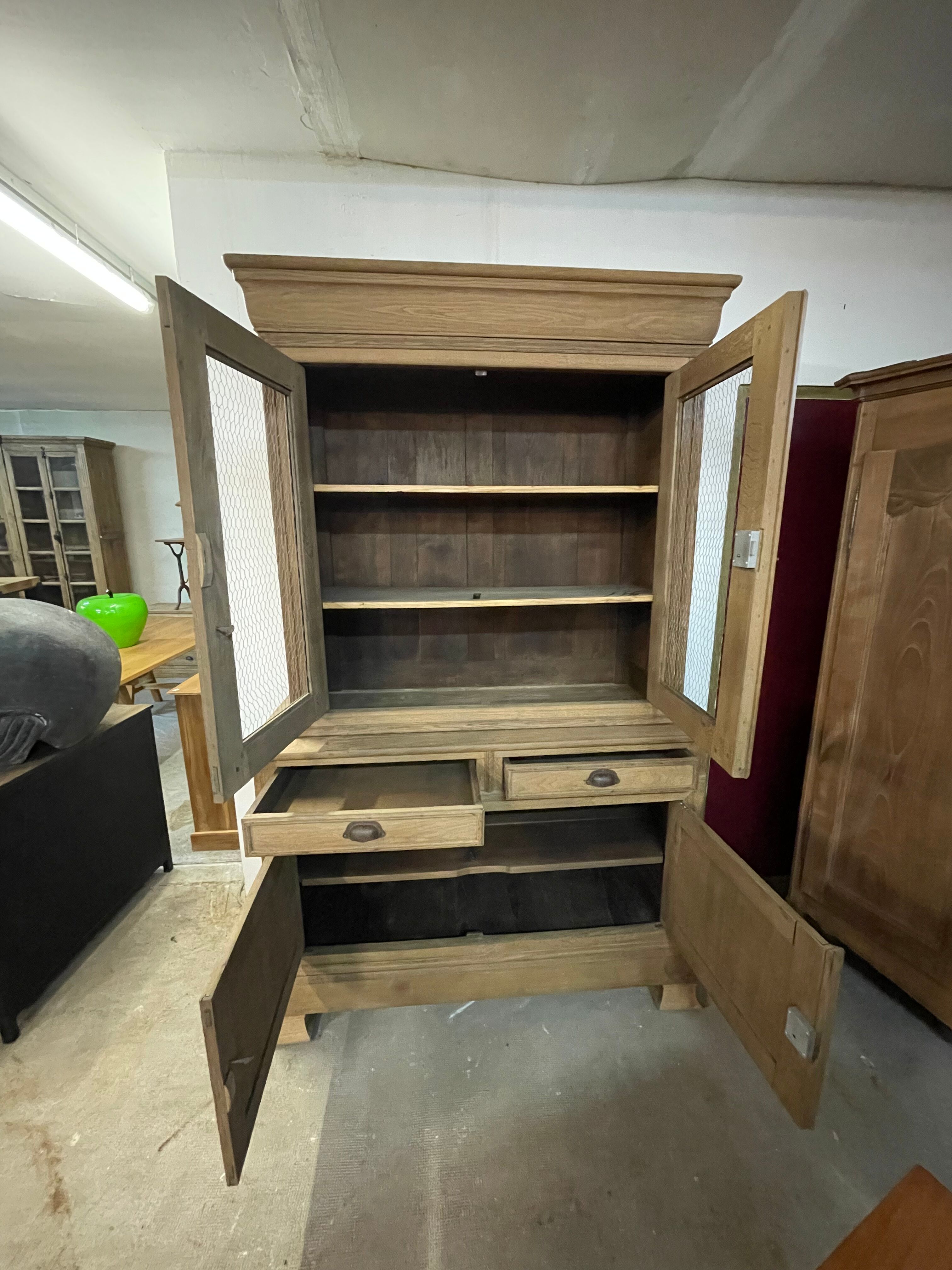 Buffet 2 corps chêne avec grillages