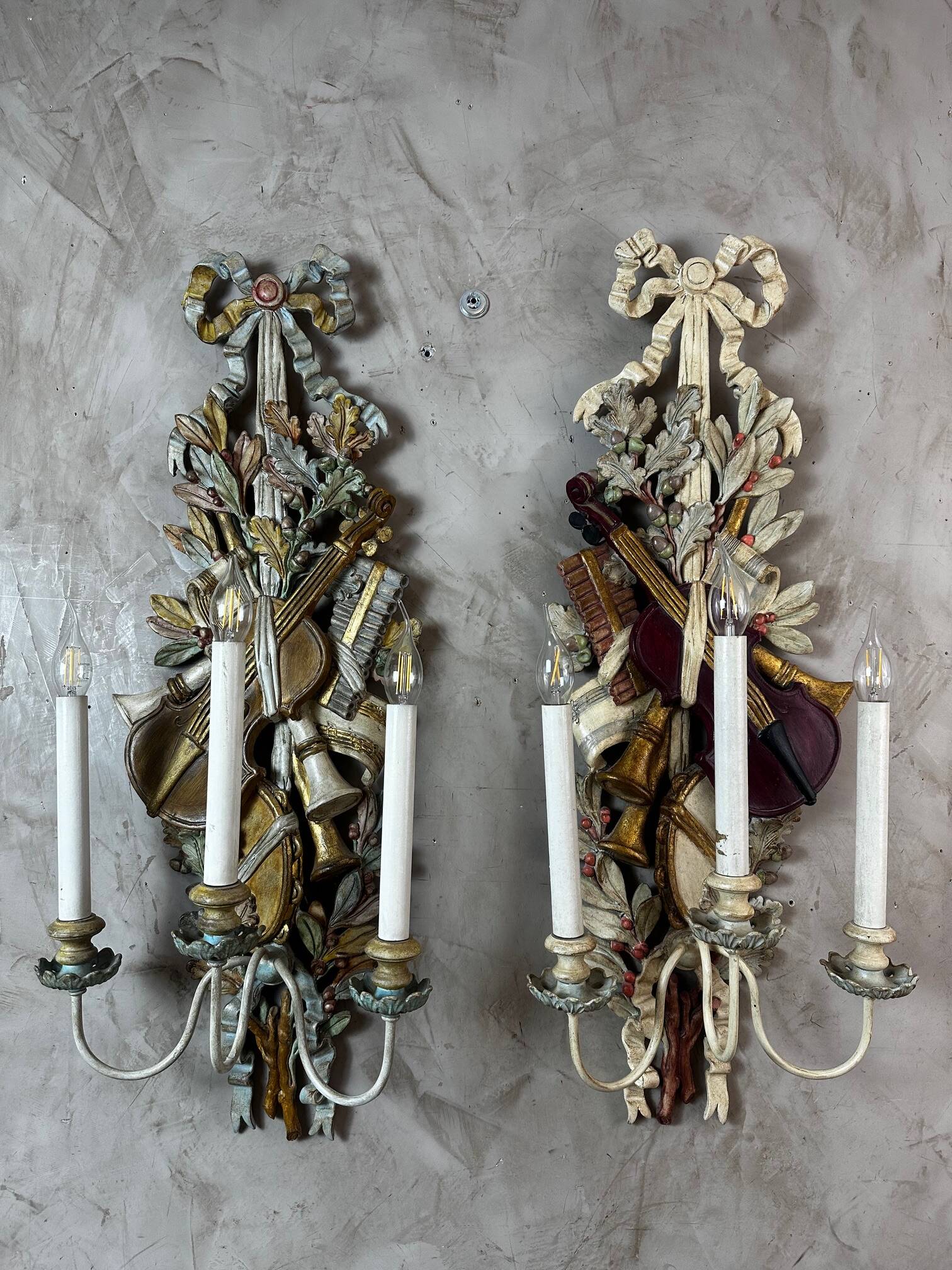 Paire d'appliques Louis XVI