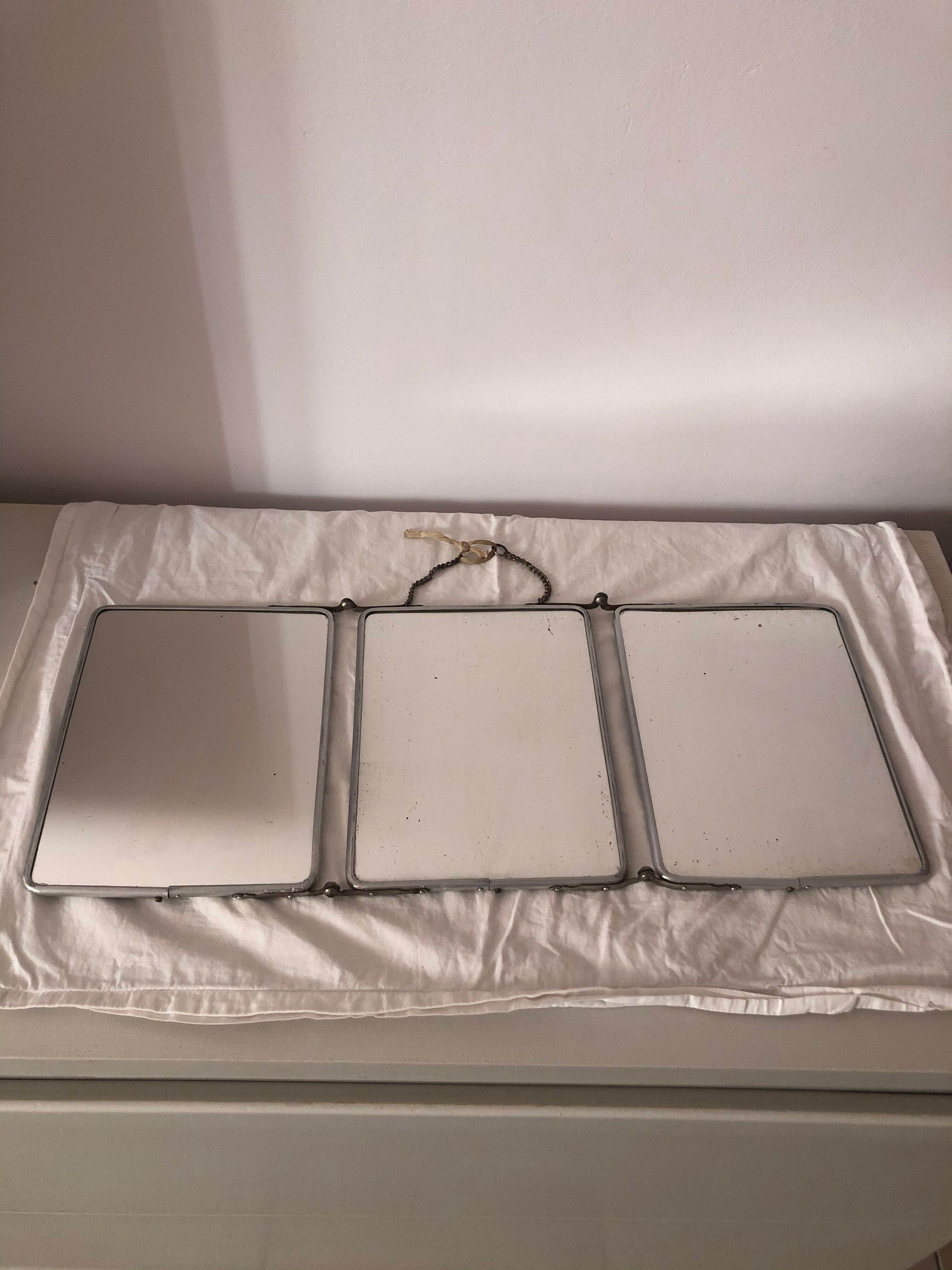 Barber triptych mirror