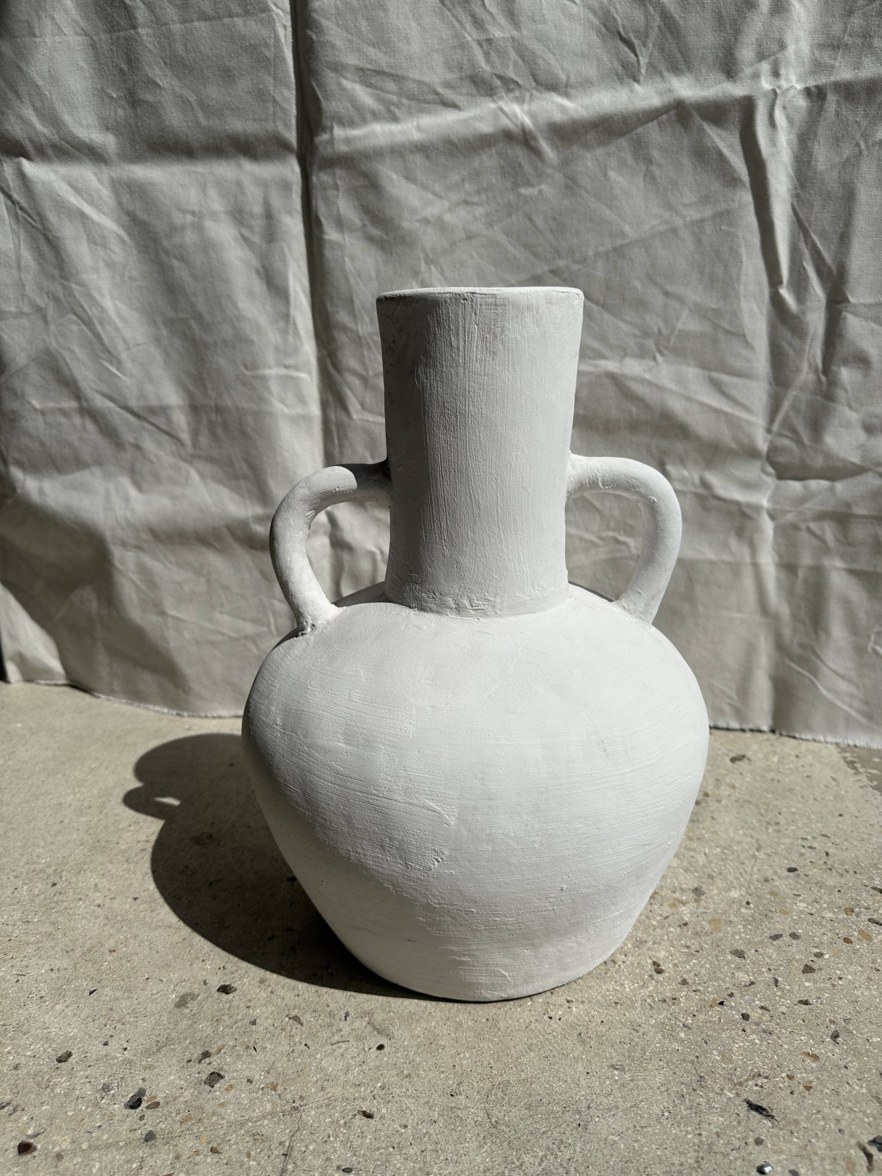 Large handcrafted terracotta vase painted white with double handles H40 D30