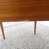 Scandinavian style roundtable