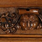 Oratory in solid walnut, Neo-Gothic Renaissance style – Late 19th century