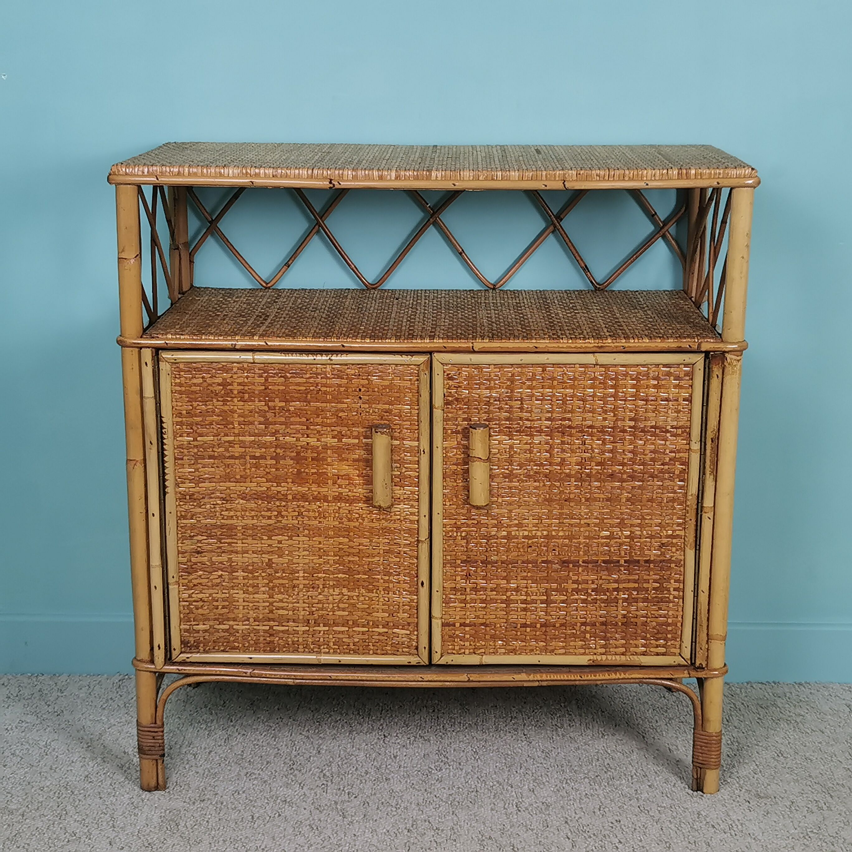 Rattan Buffet