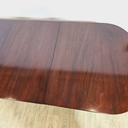 Elegant Dining Table, 2nd half of the 19th Century - Classic/Walnut
