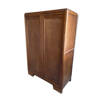 Armoire parisienne penderie