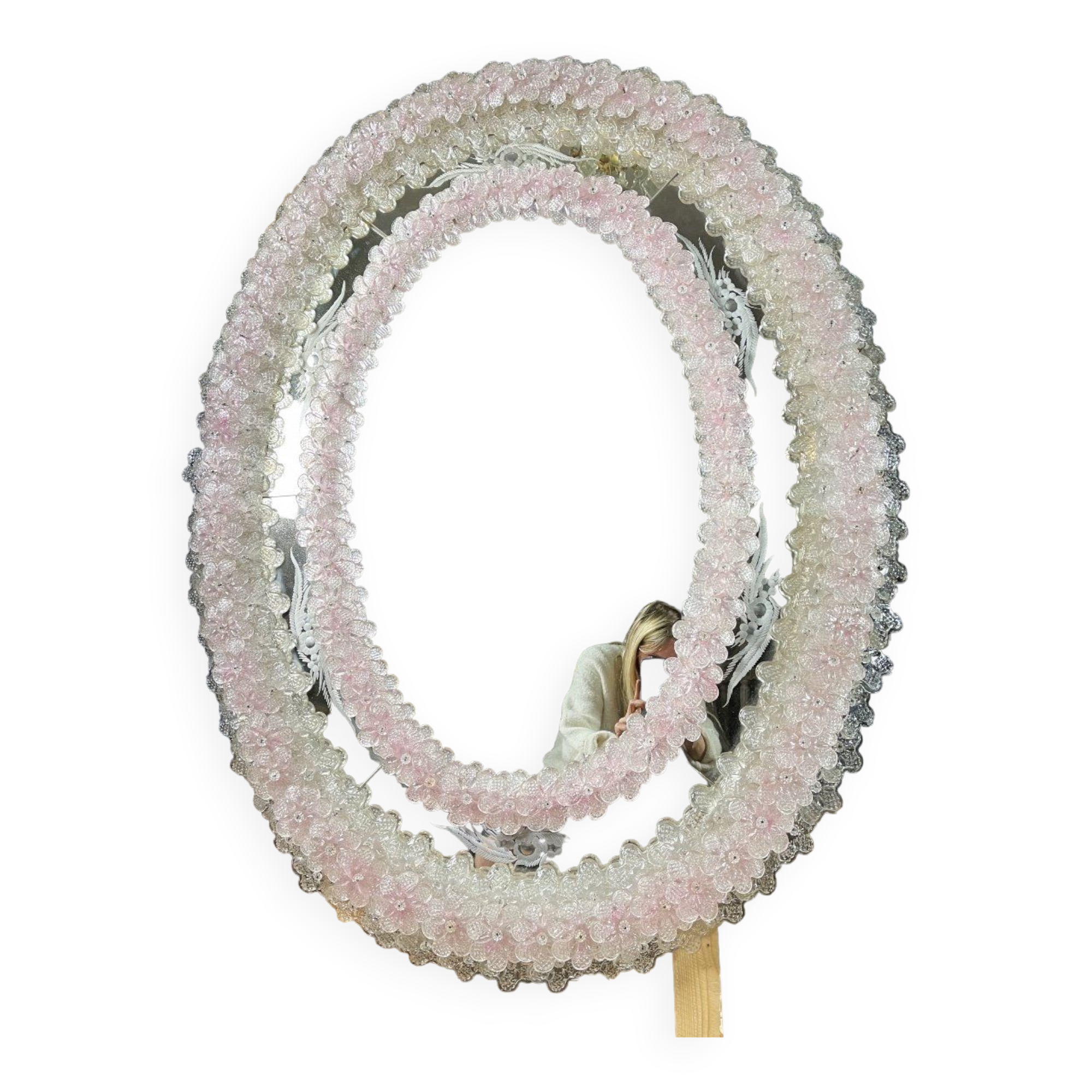 Oval Venice mirror from the 50s in Murano glass