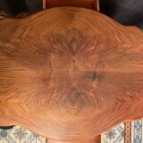 Violin table