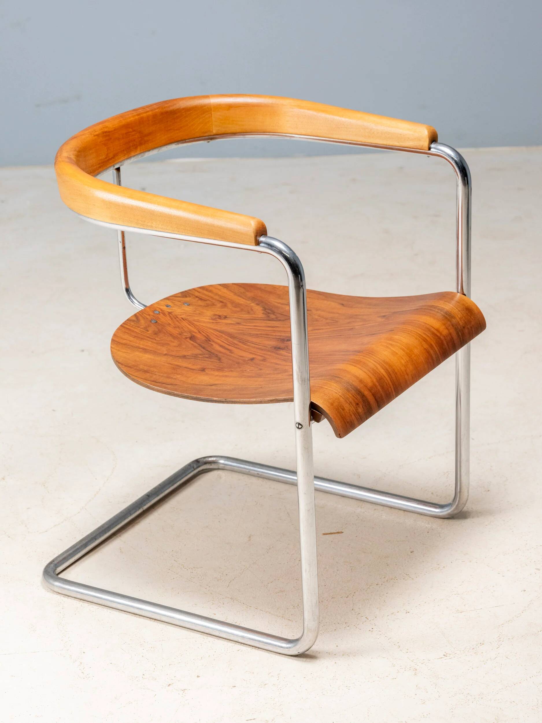 Czechoslovak Functionalist chairs, attributed to Jindřich Halabala, 1930s