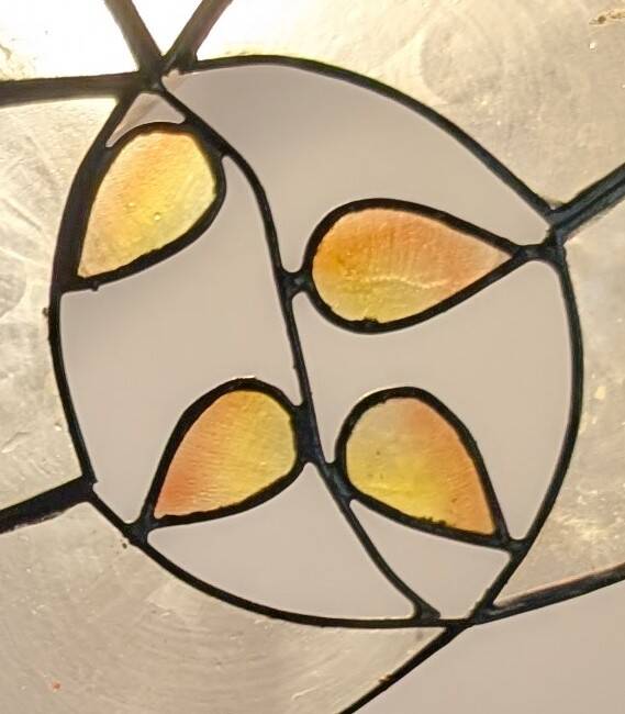 Swan neck lamp. Brass lampshade with mother-of-pearl leaf patterns.