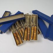 Exclusive 60s steak cutlery set, made in Italy –