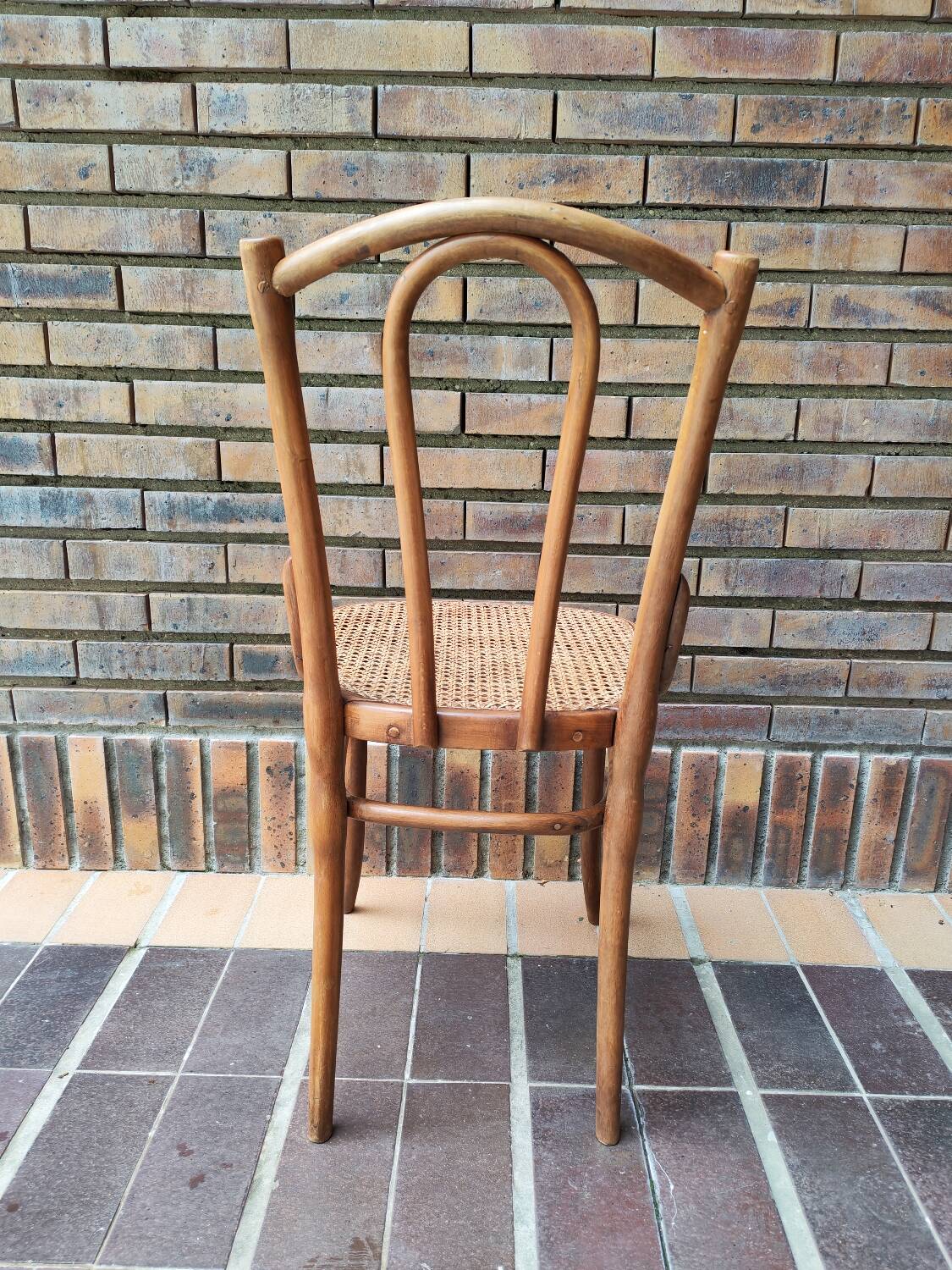 Chaise bistrot signée Thonet
