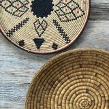 Braided wicker dish with ethnic motifs