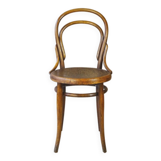 Chaise bistrot THONET N°14 - 1/2- Ca 1900, assise bois