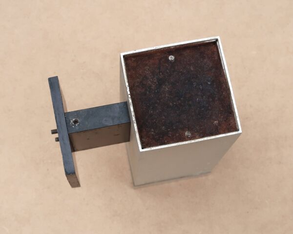 Applique murale d'extérieur rectangulaire en aluminium brossé et résine