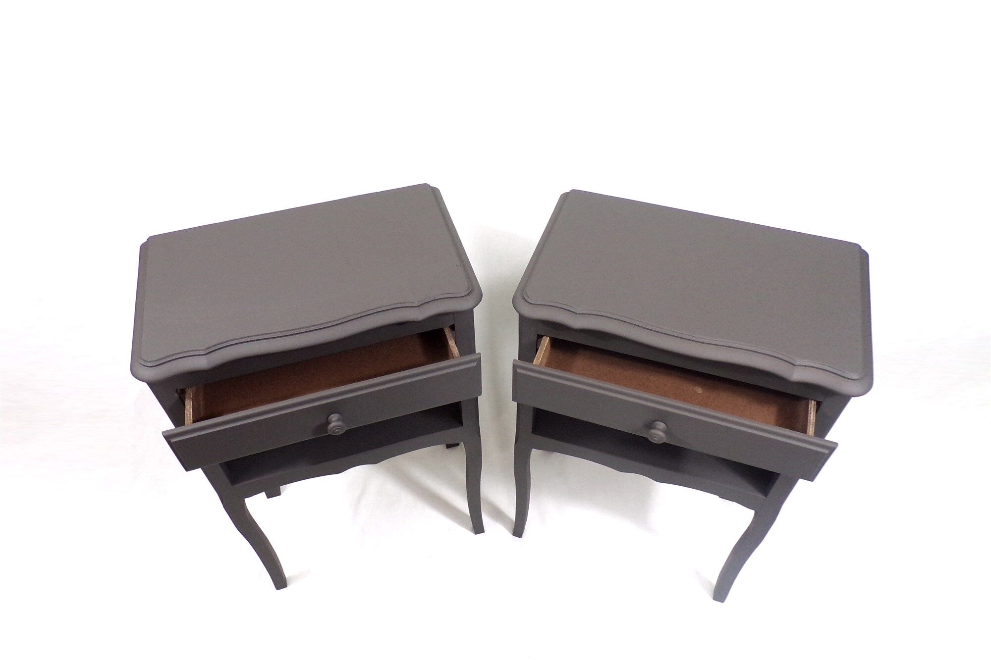 CHEVETS TABLES PAIRE "redesigned"