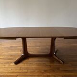 Baumann table: the charm of mid-century scandinavian design