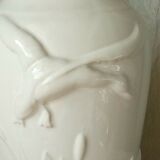 Porcelain vase thick white decor in relief duck flight