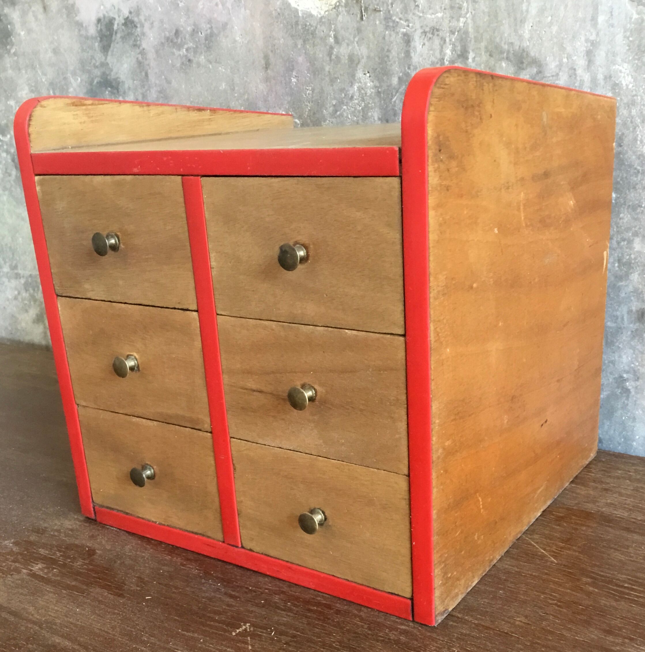 Small vintage craft furniture with fins, 6 drawers 1960