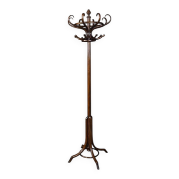 Beech coat rack parrot – early 20th century