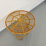 Round coffee table with 60's vintage rattan magazine tray