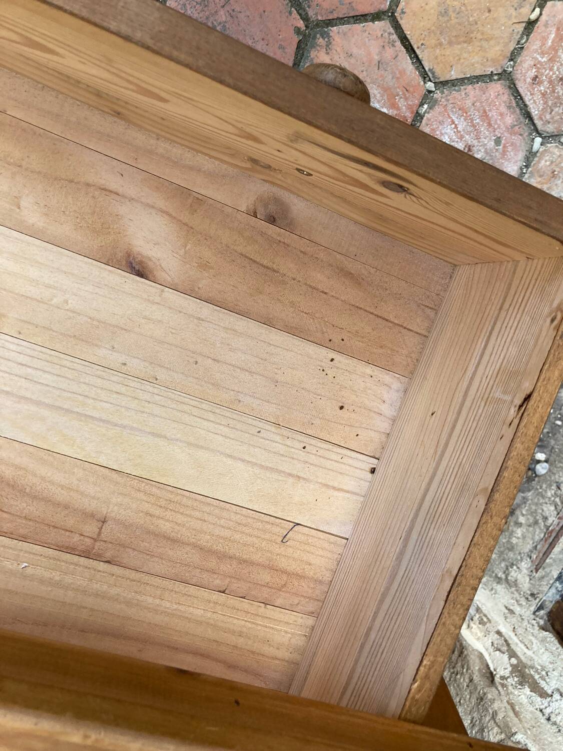 Antique pine chest of drawers