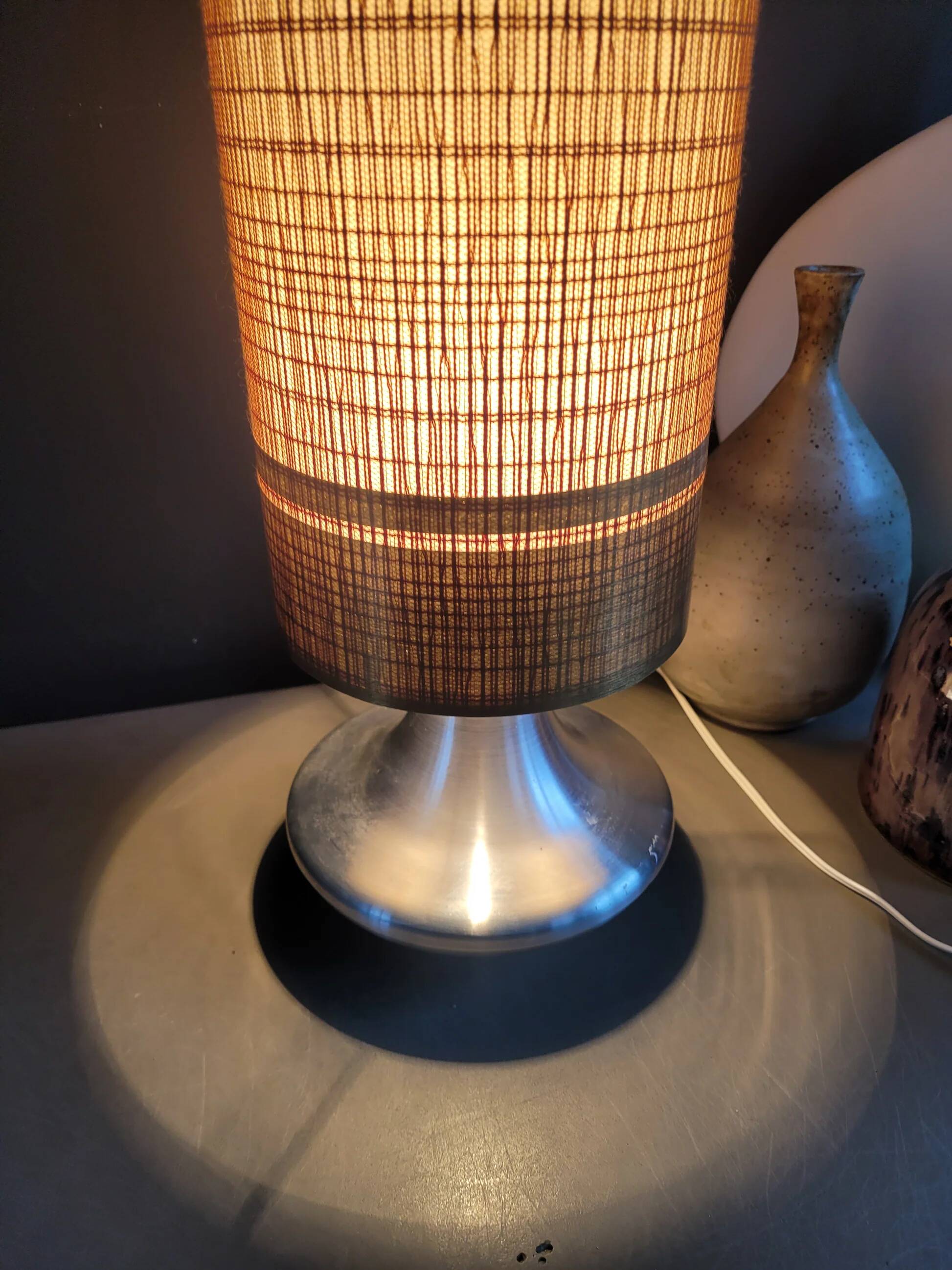 Vintage table lamp with brushed aluminium base - cylinder shade