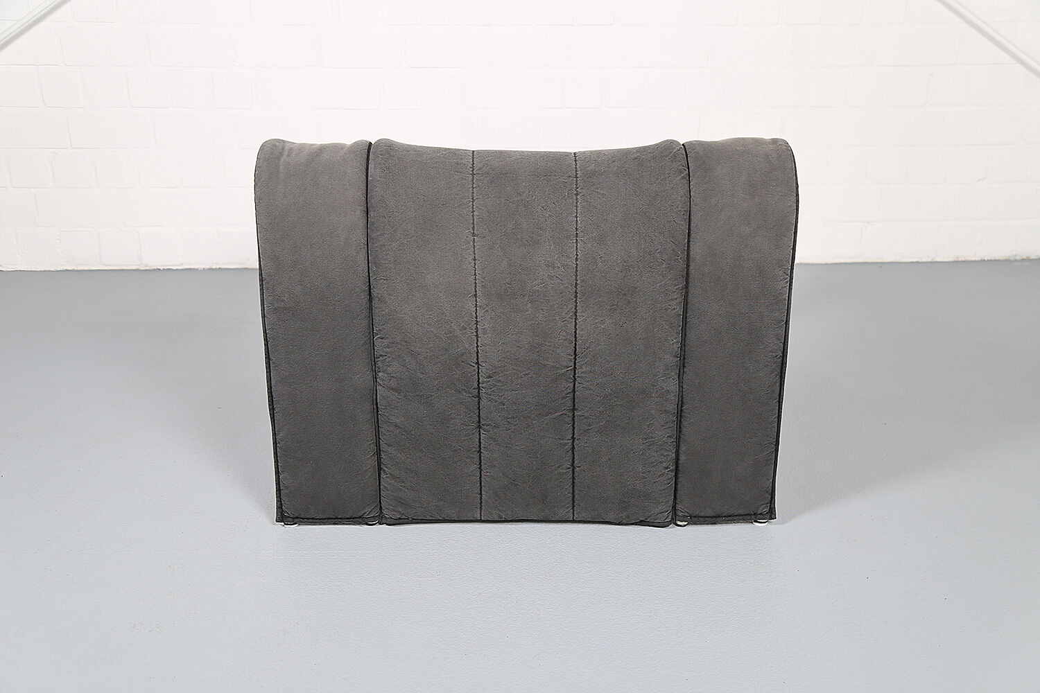 Danish design KEBE steeltube graphic upholstered lounge chair