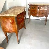 Paire commodes Louis XV anciennes en très bon état