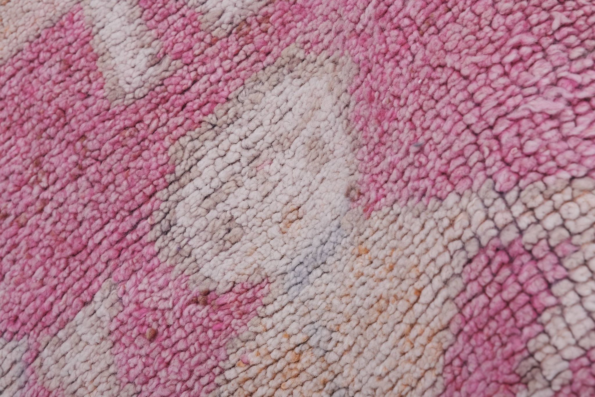 Vintage Turkish rug from Oushak, hand-woven 98x310 cm