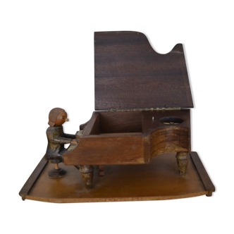 Wooden music box "pianist and his piano"