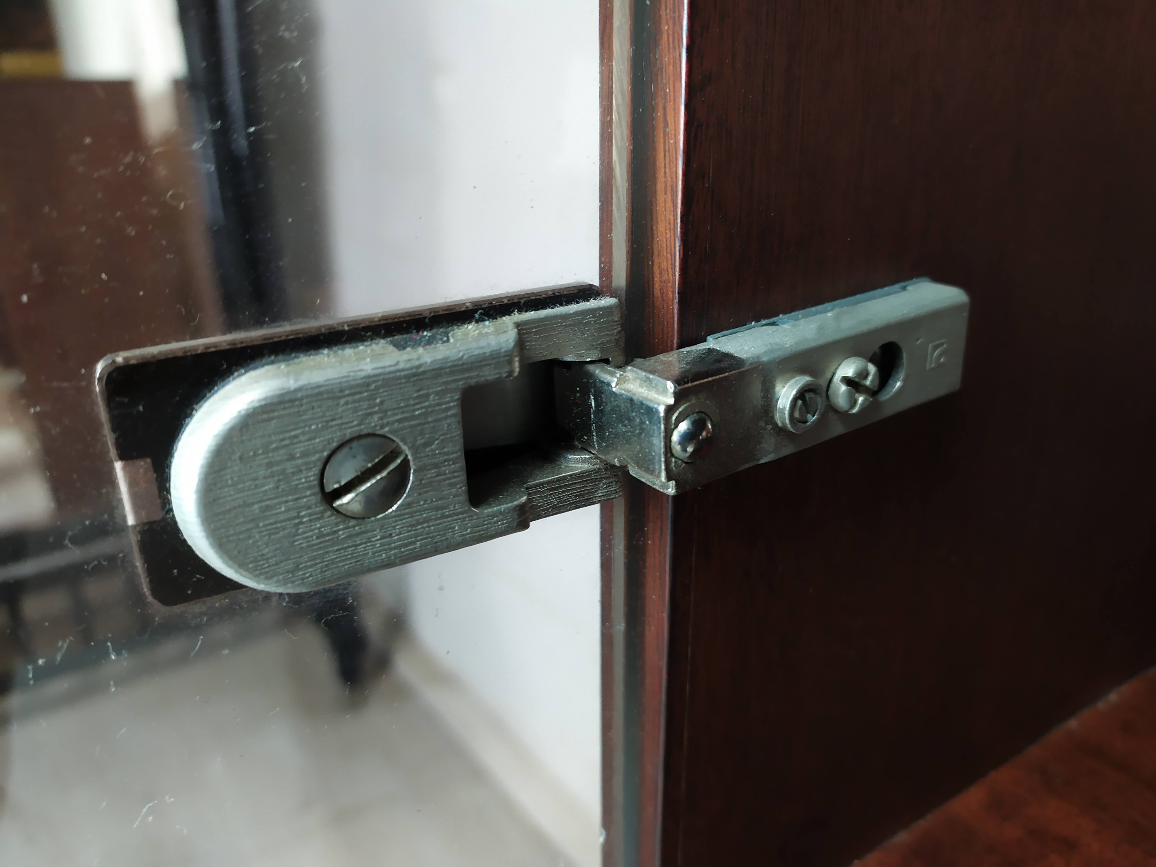 Vintage hifi cabinet