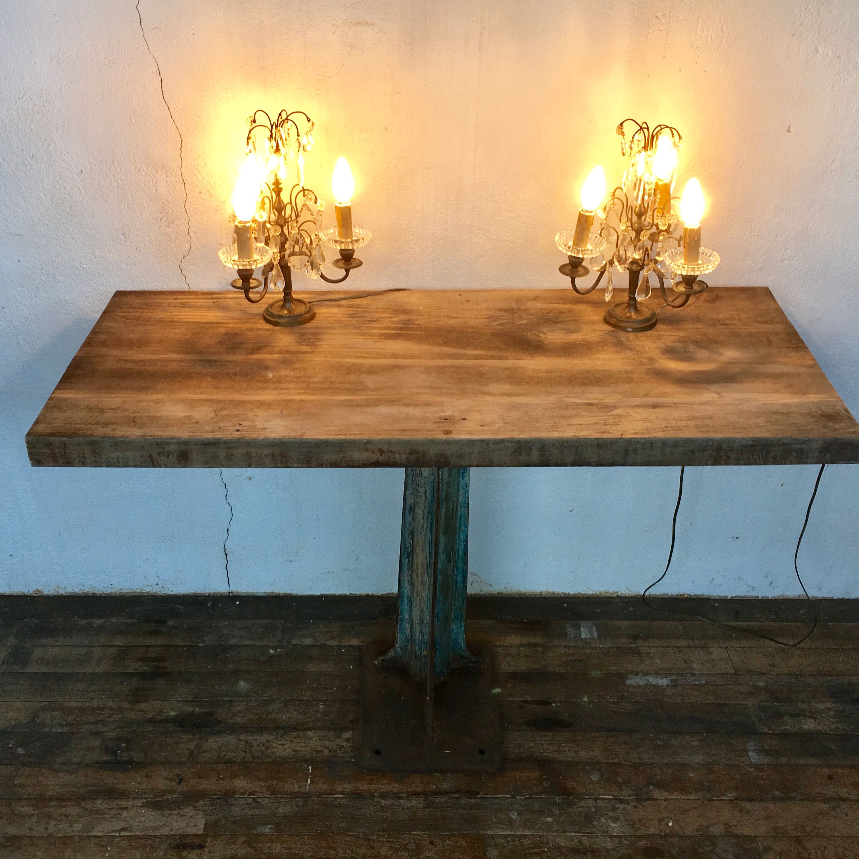 Industrial console 1900