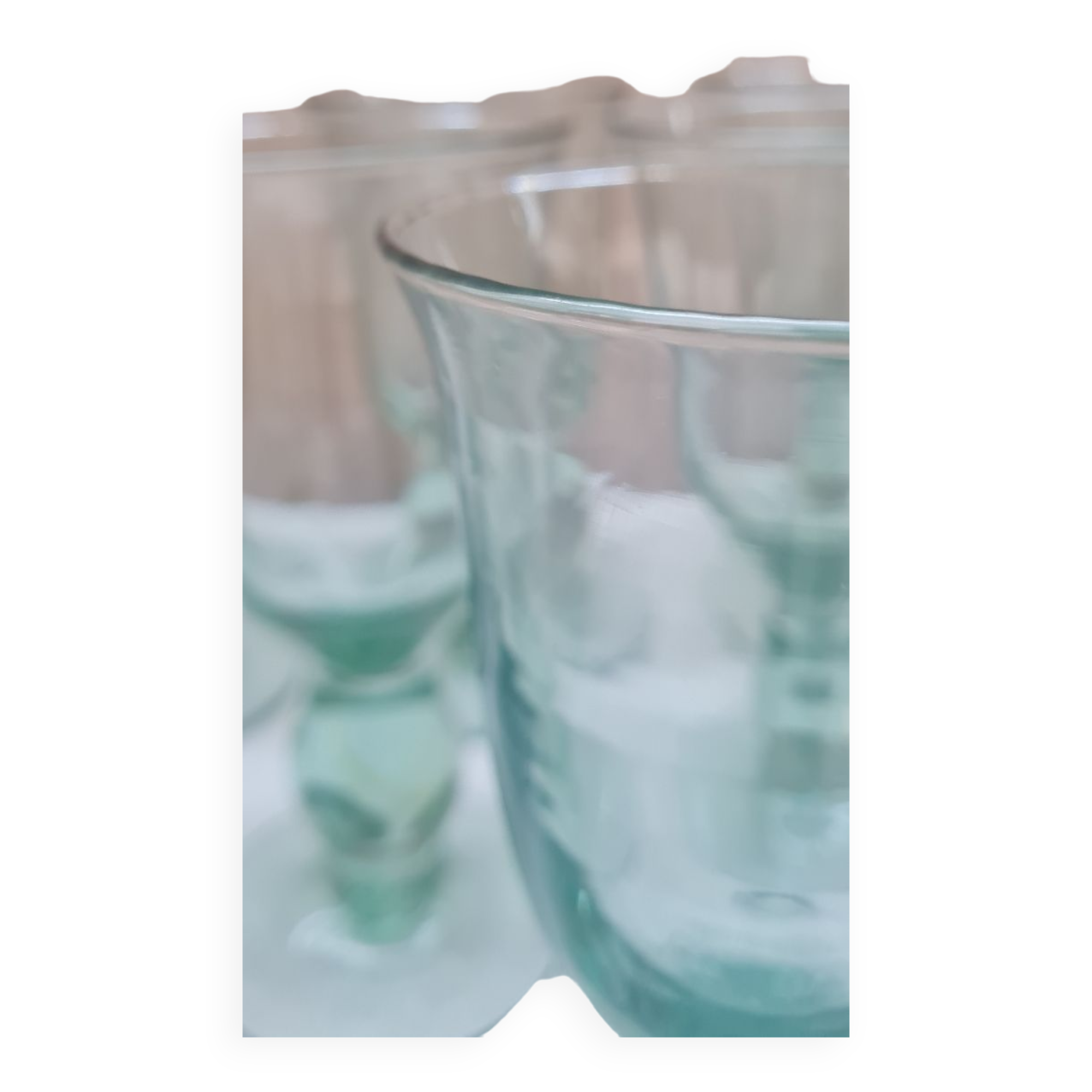 Service of 9 large blown glass stemmed glasses