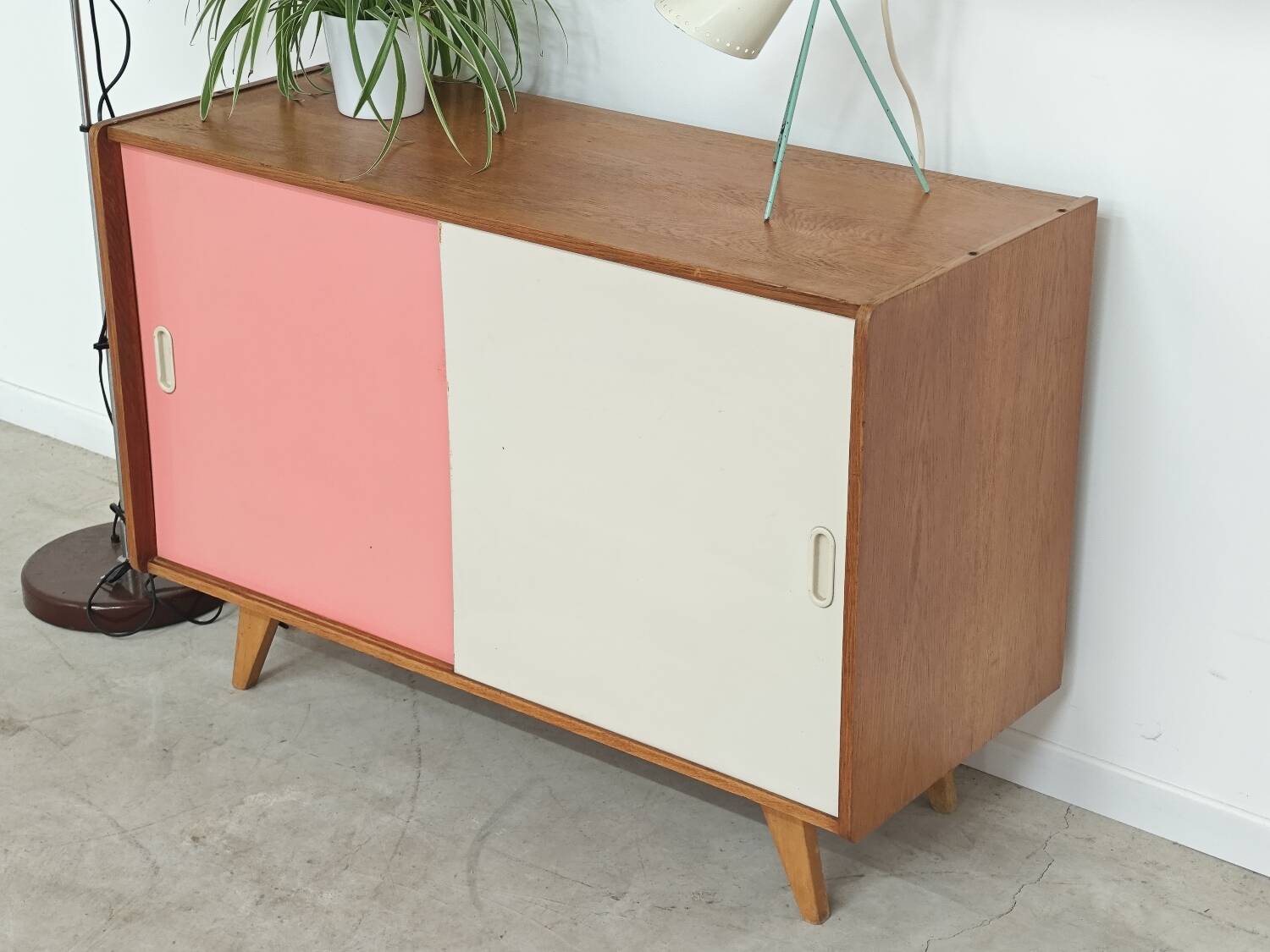 Wooden buffet U 452 pink by Jiri Jiroutek for Intérier Praha 1960