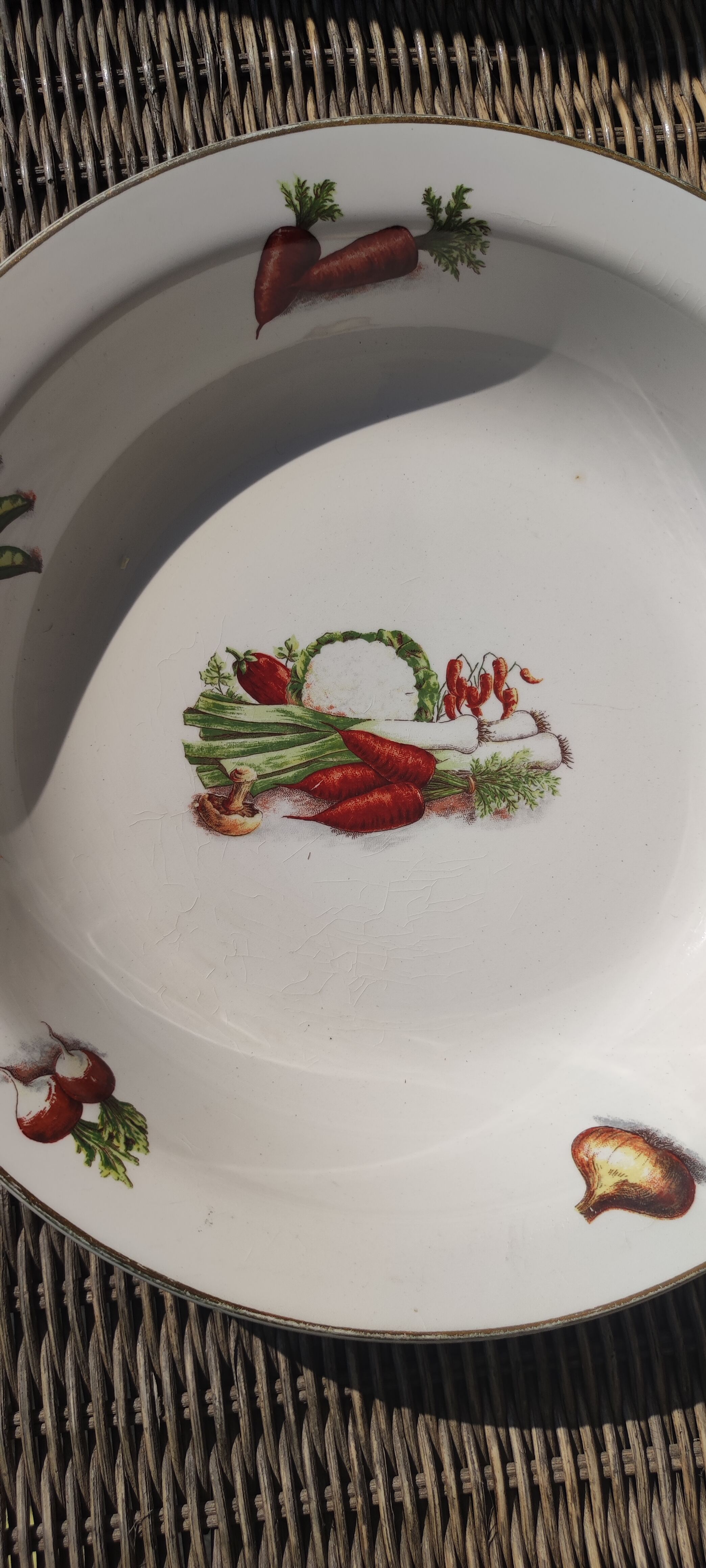 Dishes moulin des loups