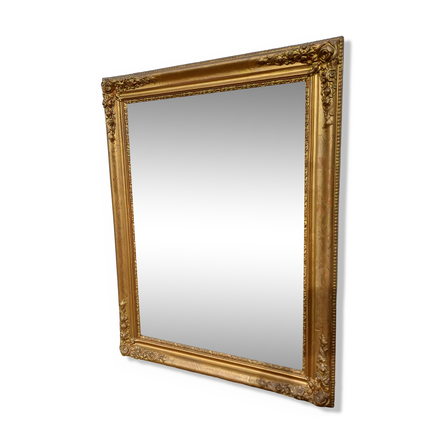 Wood mirror and golden Stuk