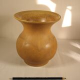Ceramic vase from the 70s