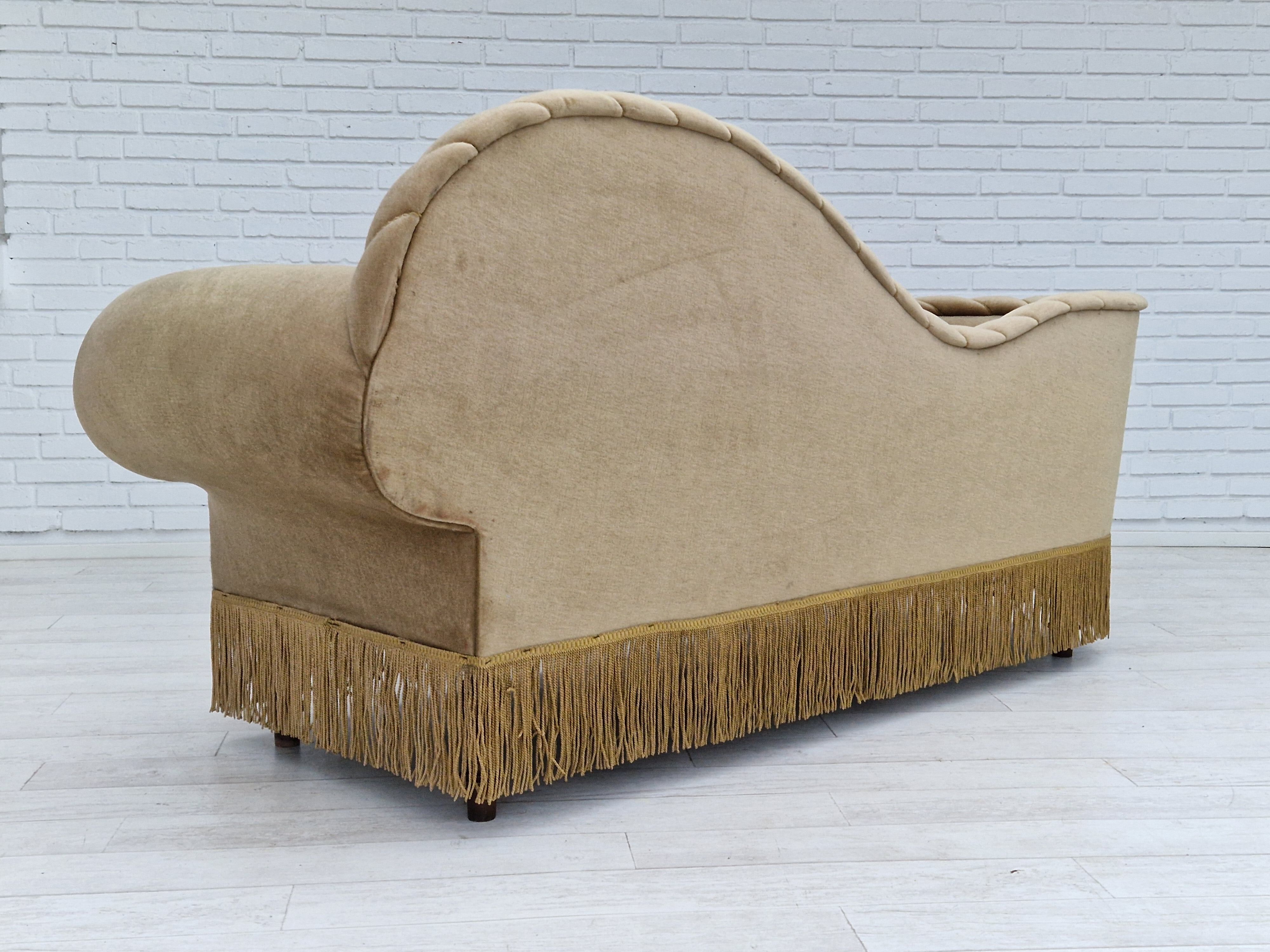 1960s, Danish chaiselongue / daybed, original very good condition