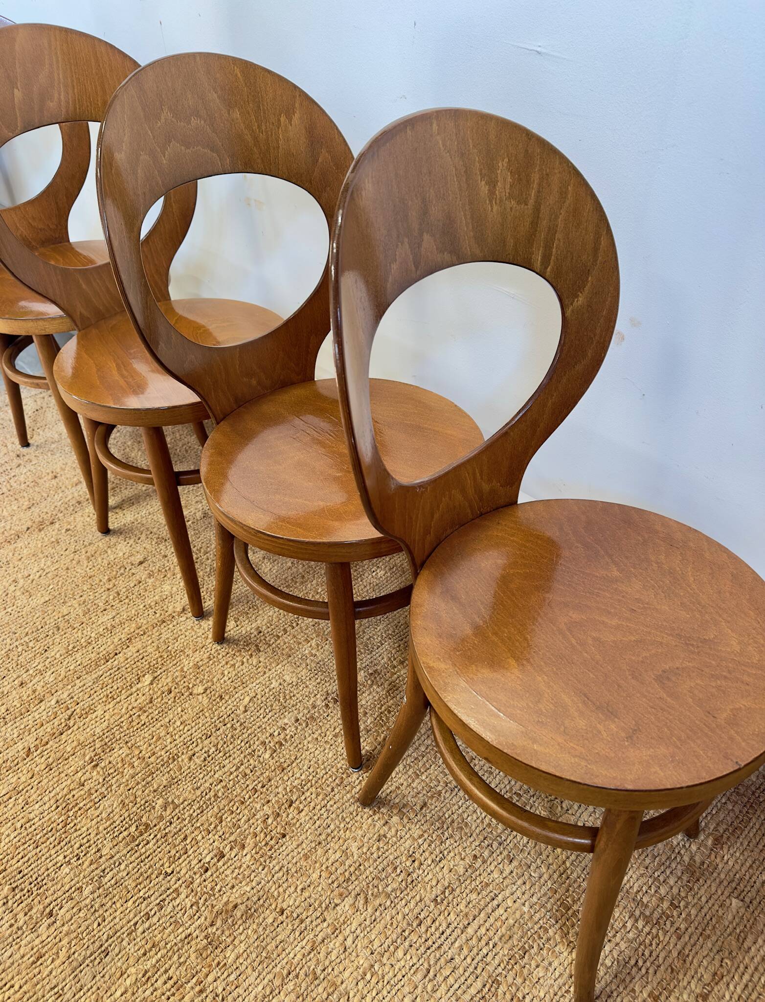 4 chaises bistrot Baumann modèle Mouette en bois courbé